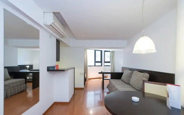Urquiza Apart Hotel & Suites