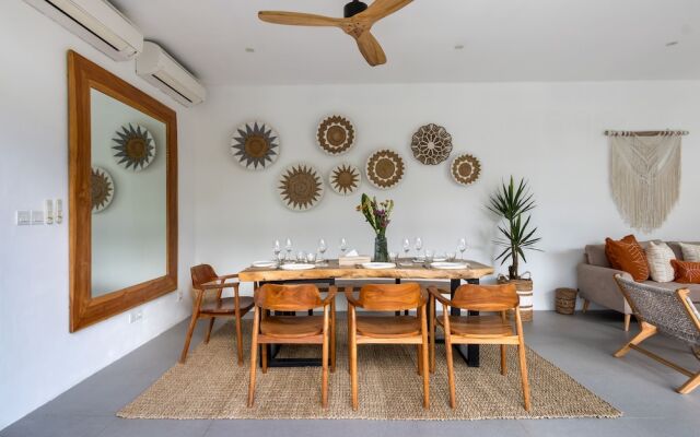 Beautiful Boho-chic 4br Tropical Villa in Pererenan Canggu