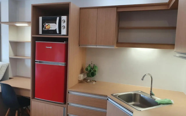 Steff's Condo 816 at Centrio Tower