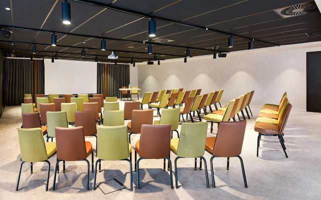 Park Inn by Radisson Brussels Airport