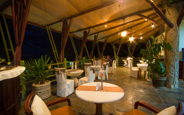 Issimo Suites Boutique Hotel & Spa - Adults Only