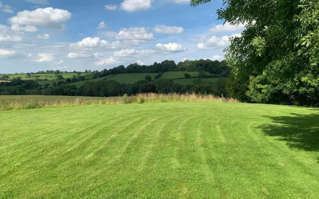 Upper Home Farm
