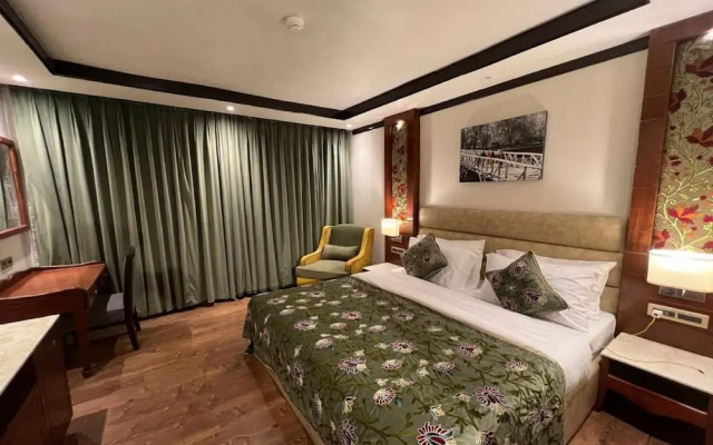 Apple Orchard Resort & Spa