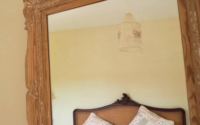 House With 6 Bedrooms in Montignac-charente, With Private Pool, Enclos