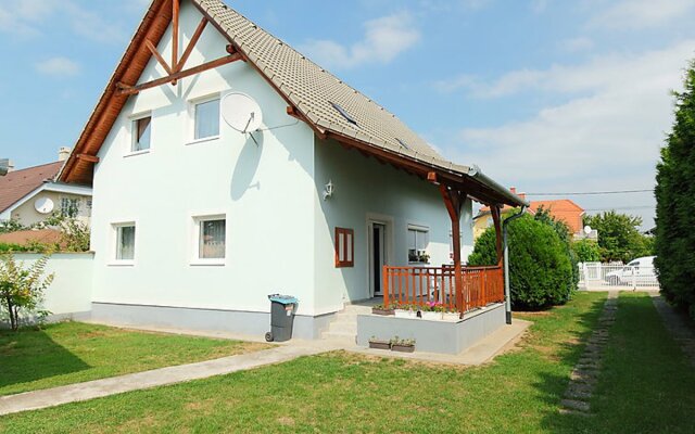 Balaton H2058