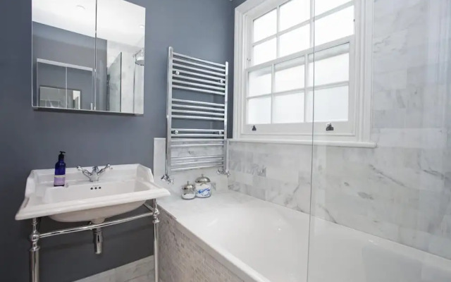 Luxury Central Marylebone 2-bed With Garden Office