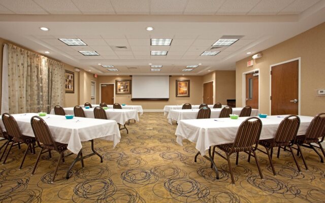 Holiday Inn Express Pembroke by IHG