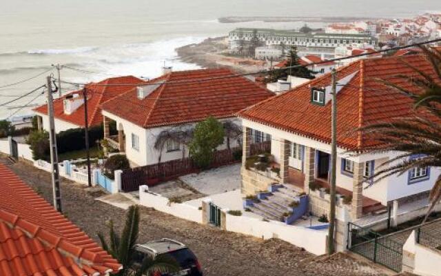 Chill in Ericeira Surf House