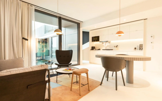 KPM Hotel & Residences