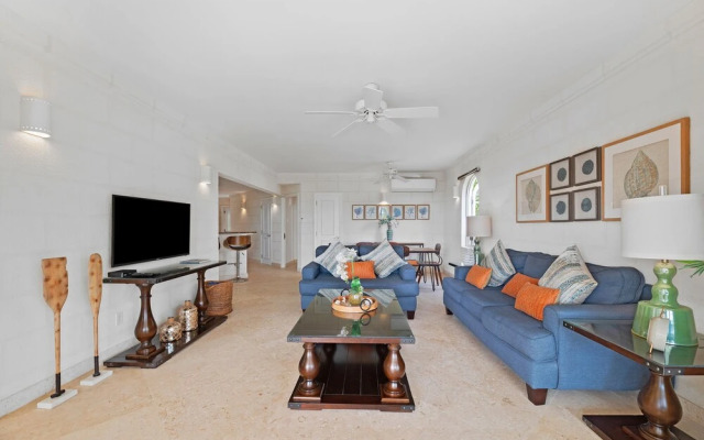 Royal Apartment 221 by Island Villas