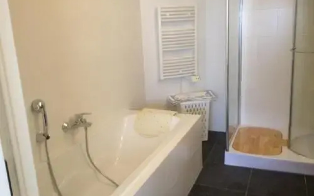 Apartment Bristol palace 11X