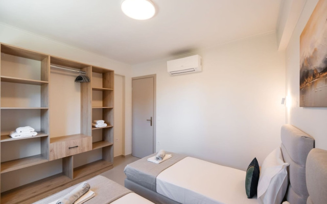Asmira Apartments