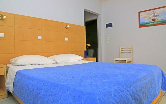 Hotel Aris