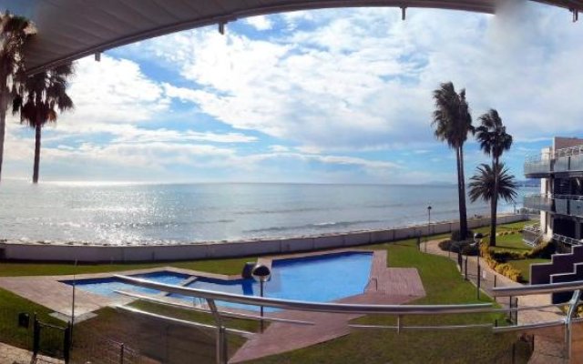 Apartment with 2 bedrooms in Mont roig Bahia with wonderful sea view shared pool enclosed garden 800 m from the beach