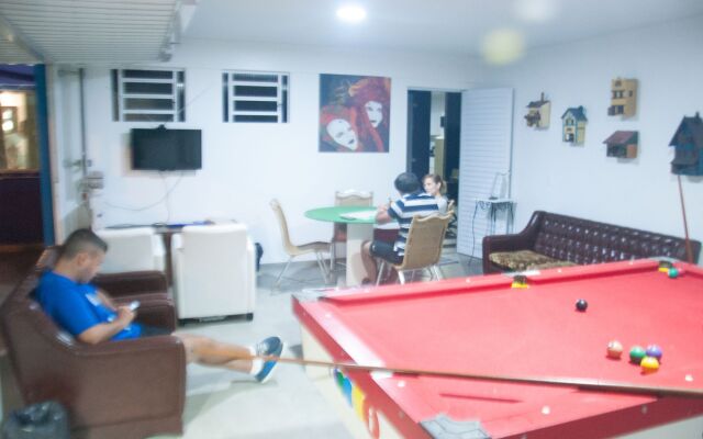 Bonabrigo Hostel