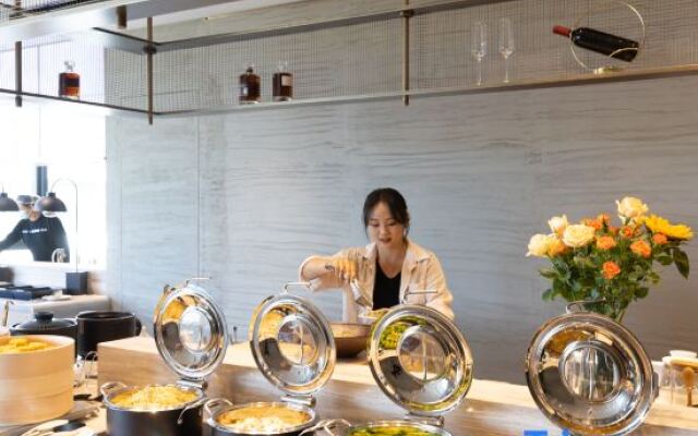 Atour Hotel Beijing Beiqing Road Yongfeng Science Park