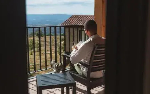 Estrela Serenity - Resort