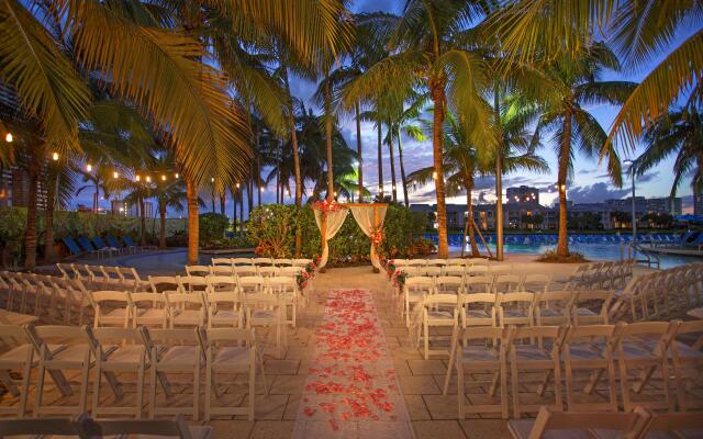 Doubletree Resort by Hilton Hollywood Beach