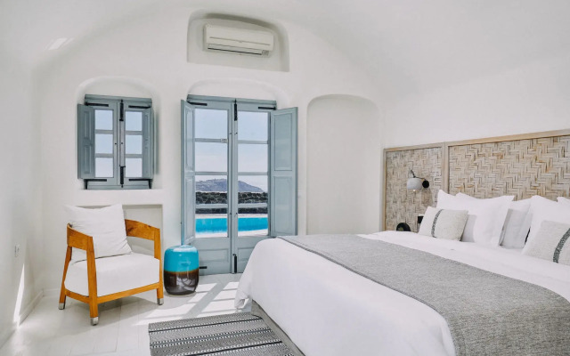 Vedema, a Luxury Collection Resort, Santorini