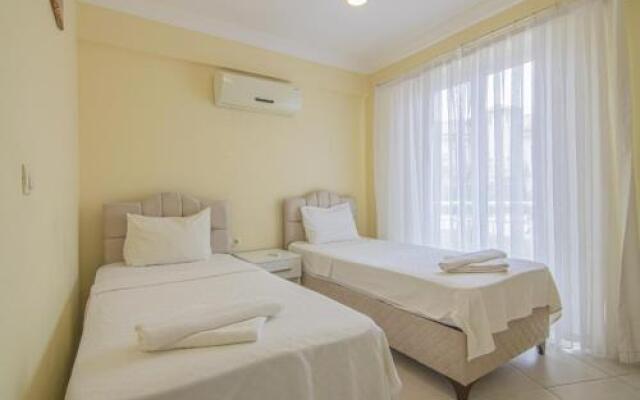 Sunset Beach Club Aqualettings Mermaid 43