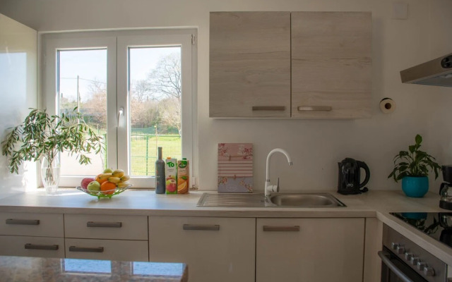 Villa for 6 persons with private pool, parking and garden in Rovinj