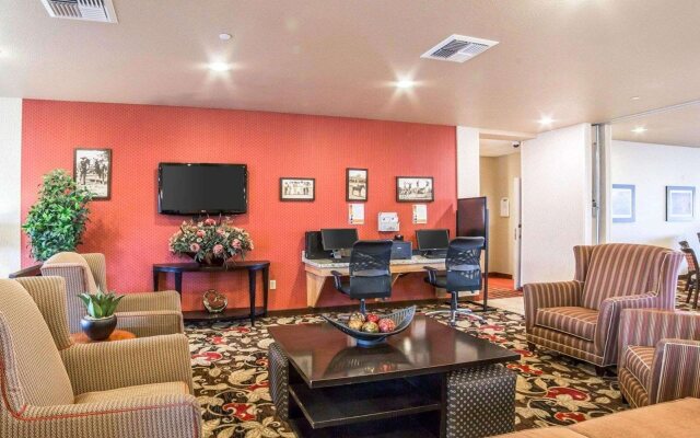 Comfort Suites Helena Airport