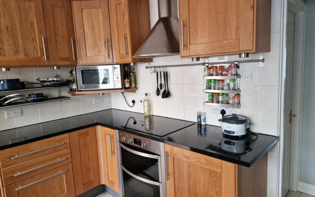 Lopez Home Crawley