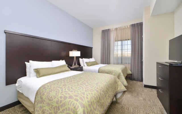 Staybridge Suites Rochester - Commerce Dr NW by IHG
