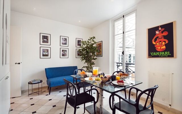Rue Honore Chevalier - Two Bedroom Apartment