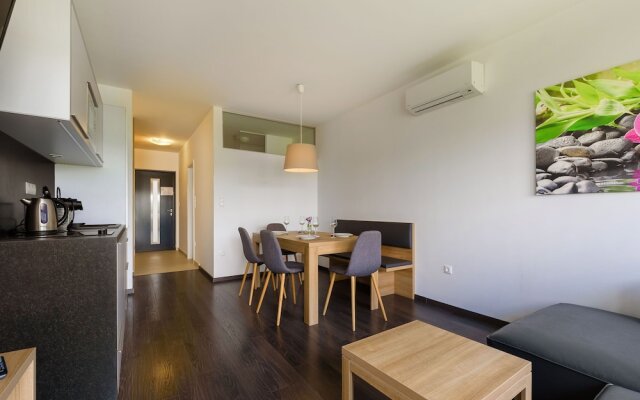 Luxurious Apartment in Lutzmannsburg on Pannonia Golf Course