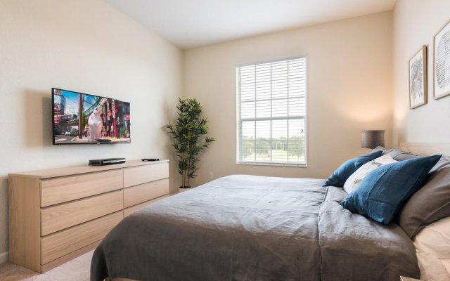 Beautiful and Comfortable Apartment Near Universal Parks