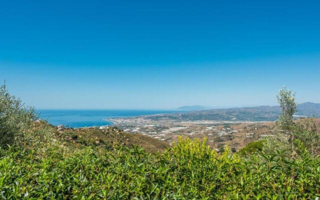 Villa Dajabe Sayalonga by Ruralidays