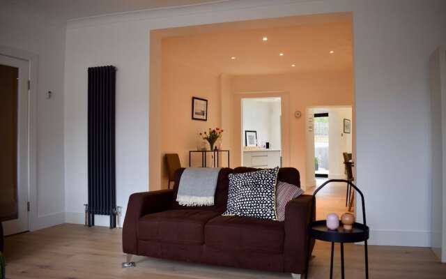 Modern & Stylish 3 Bedroom Dublin Home