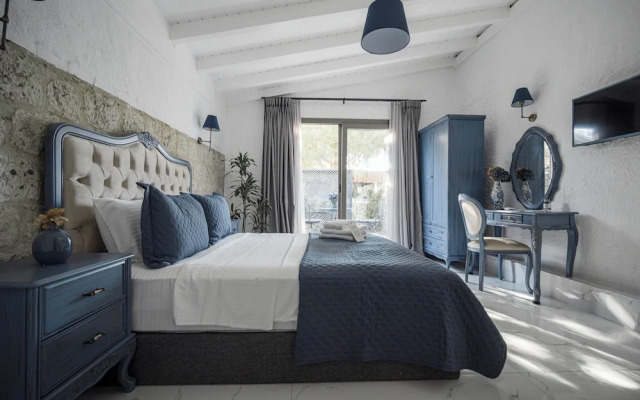 Voger Alaçatı Family