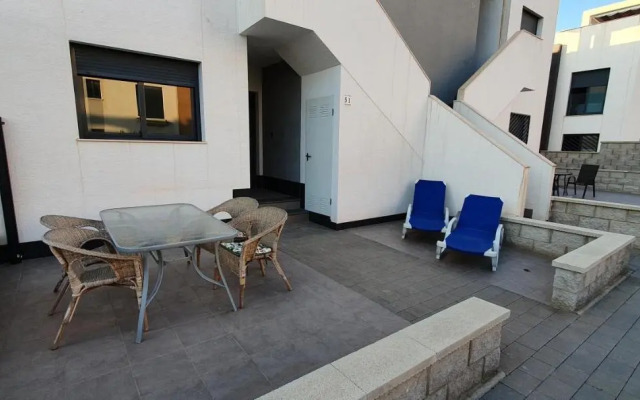 Penthouse Oasis Beach IV N  142