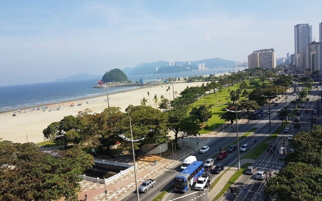 Apartamento em frente a Praia Santos