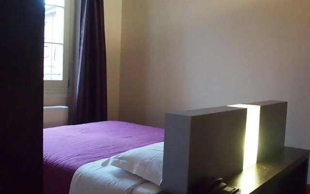 Parizzi Suites & Studio