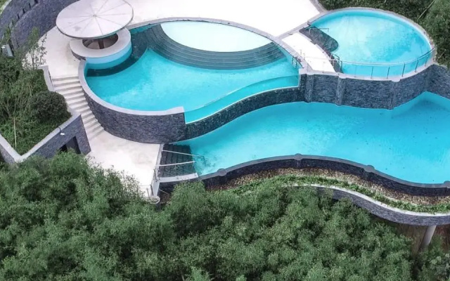 Joe Lalli Narada Resort – Pool – Huzhou