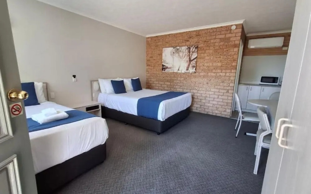 Blue Diamond Motor Inn – Guest Rooms – Dubbo