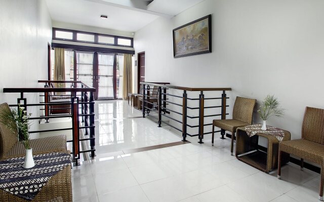 Omah Garuda Homestay