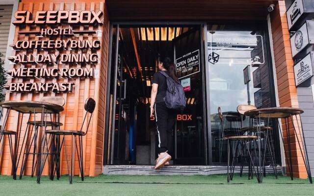 Sleep Box Hostel Suratthani