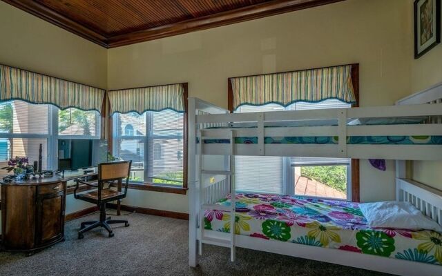 Casa de Mediterranean Home