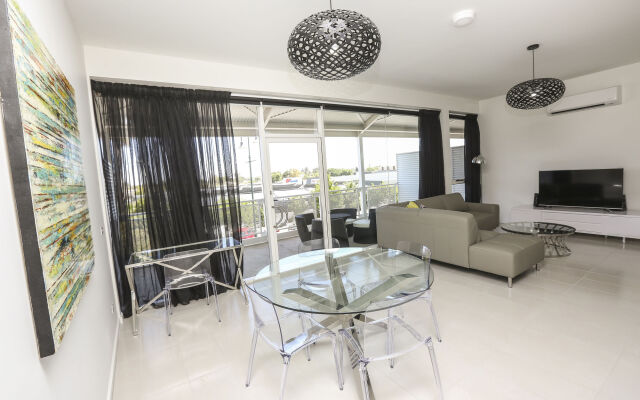 Indulge Apartments CBD