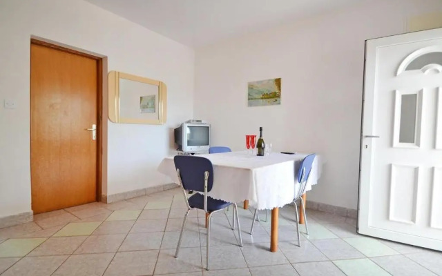 Apartments with a parking space Povljana, Pag - 12169