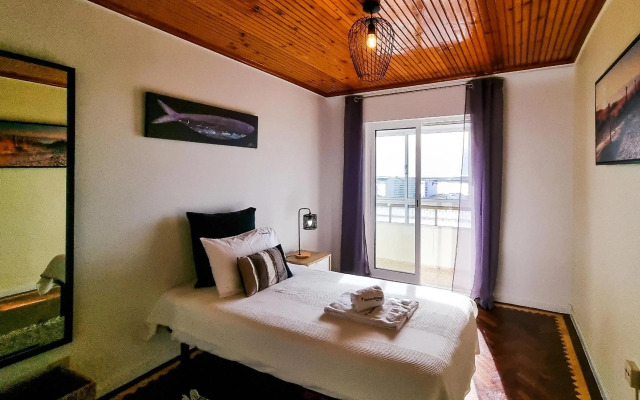 FLH Faro Family Flat with Balcony