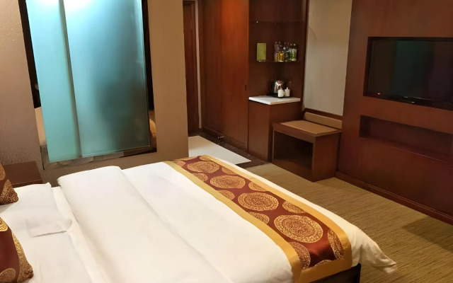 GreenTree Alliance Tacheng Wenqin Road Left Bank Of Sunshine Hotel