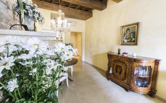 Signoria honeymoon apartment