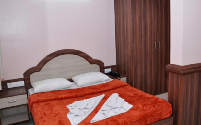 Sri Shambhavi Comforts Apartment