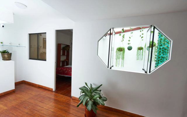 Pirwa Hostel Prada
