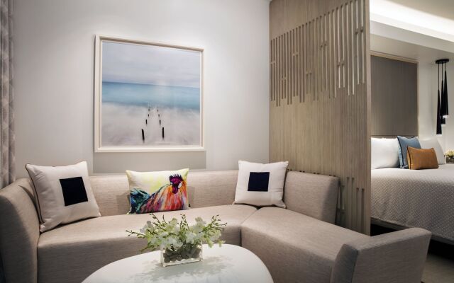 H2O Suites - Adults Only